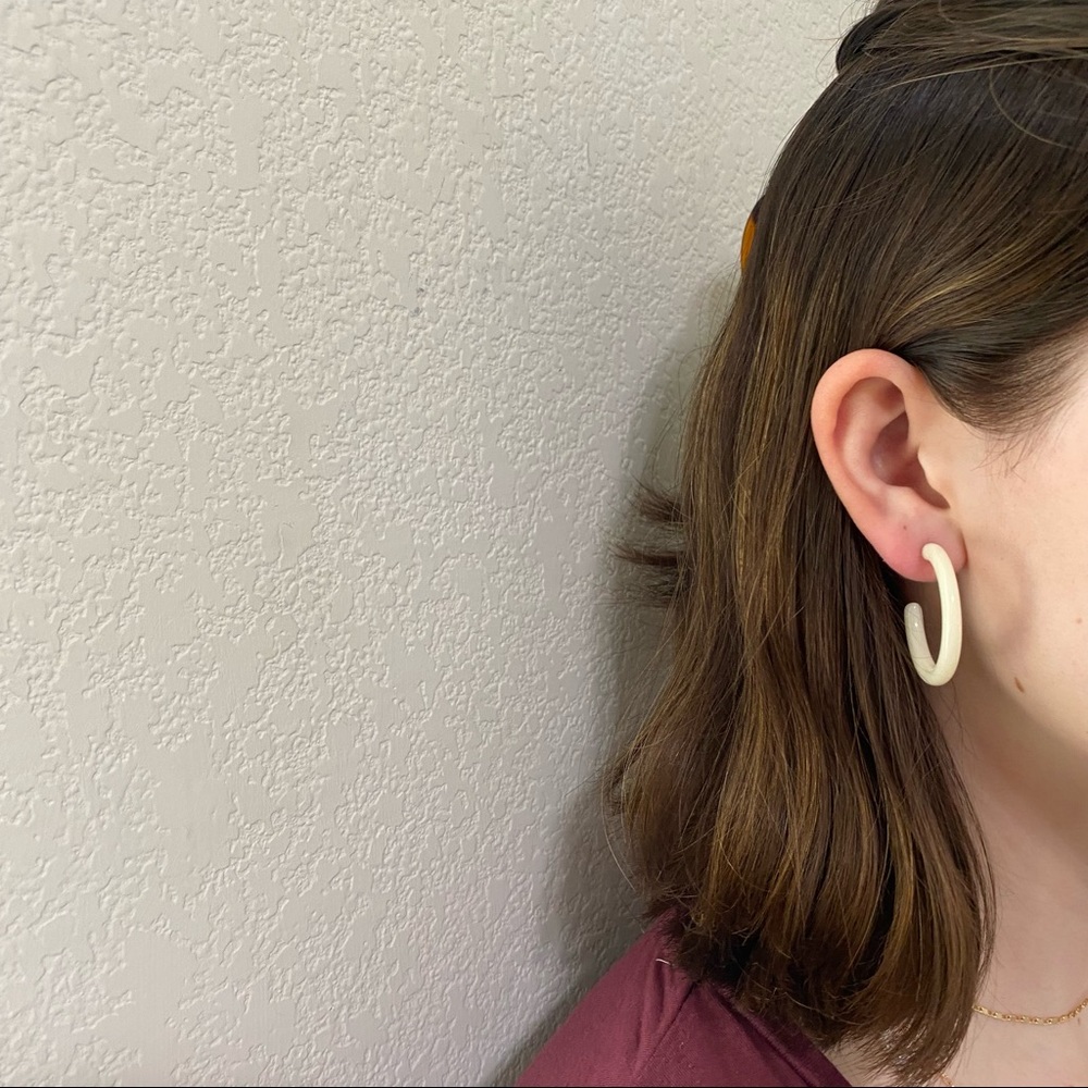sale!Classic Hoop Earrings Acrylic - Picture 3 of 14